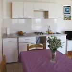 Kalebica By Interhome בית נופש