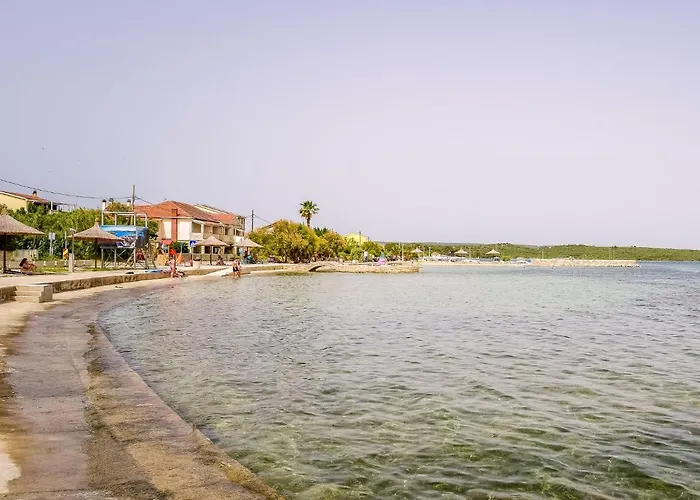 بيت للعطل Kalebica By Interhome تكون